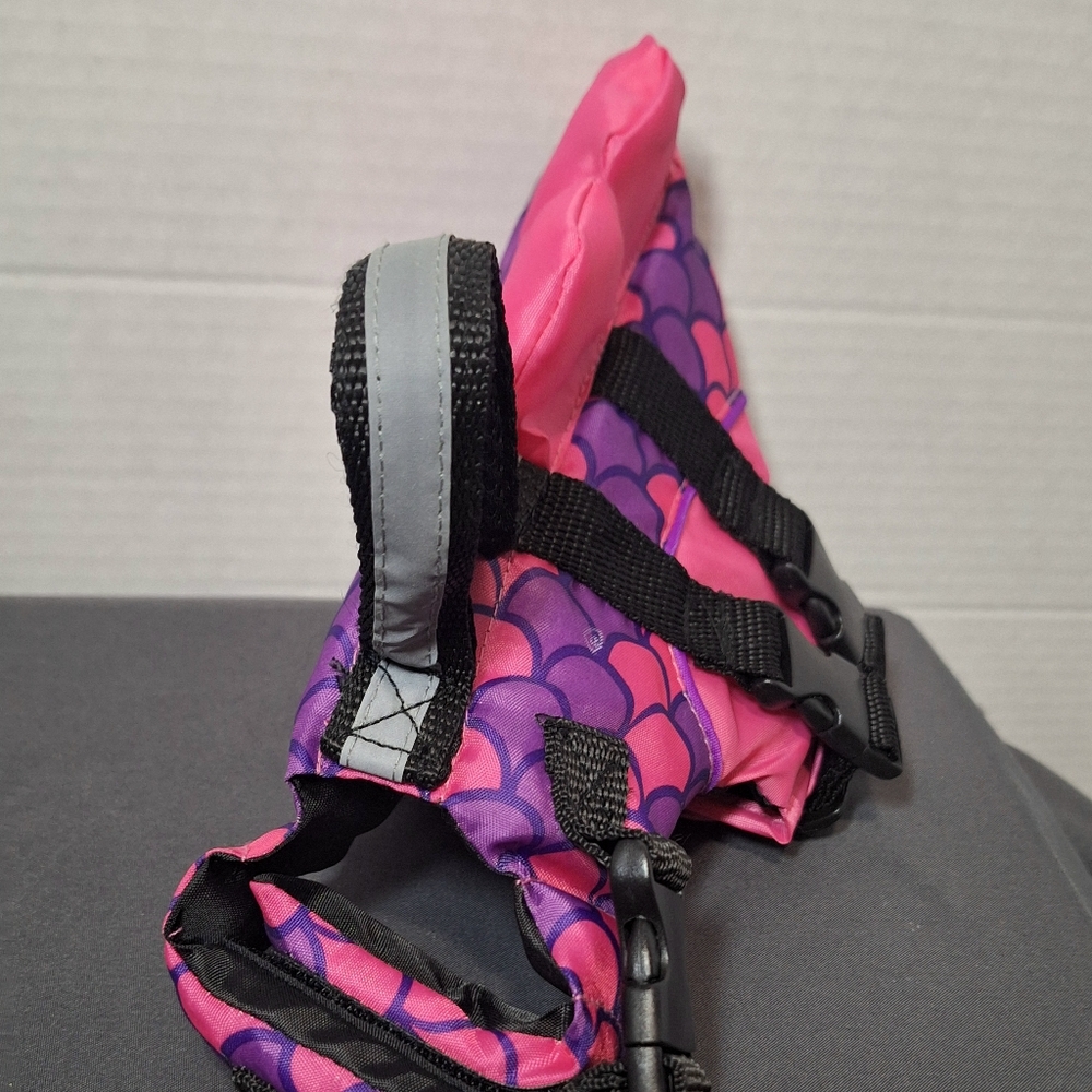 Dog Lifejacket Size XSmall - Picture 4 of 6